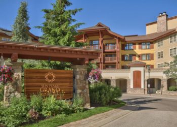 best hotels to stay in Canada