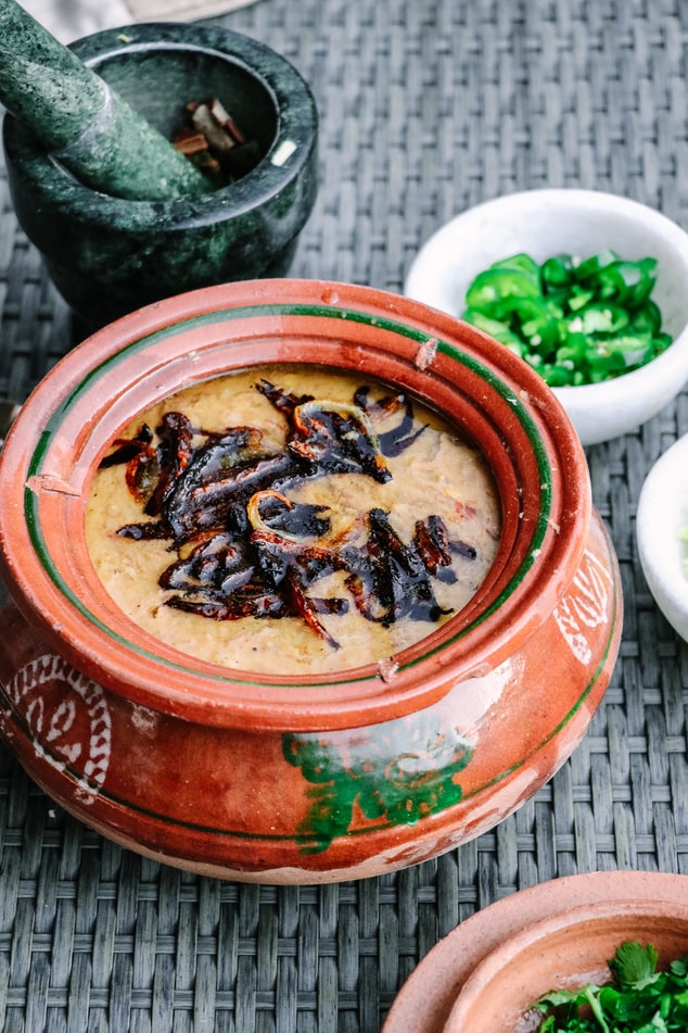 Haleem - Traditional Pakistani Food Dishes