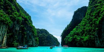 Why Choose Phuket