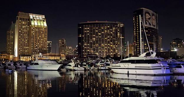 Night life of San Diego